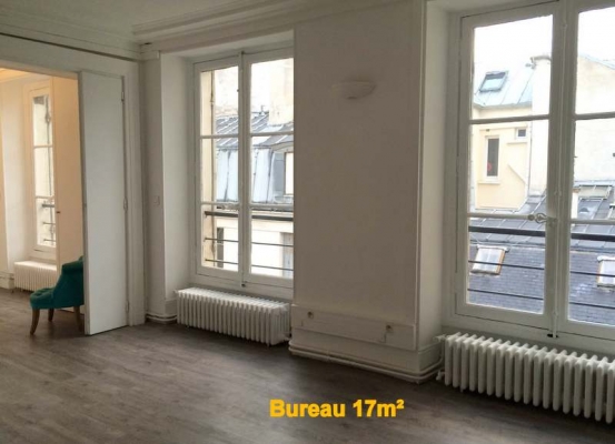 Bureau 17 m² - Gd fond.JPG